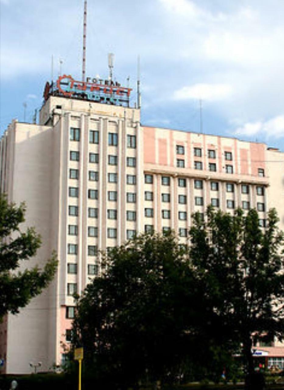 Lan-House Hotel Kropyvnyc'kyj Esterno foto